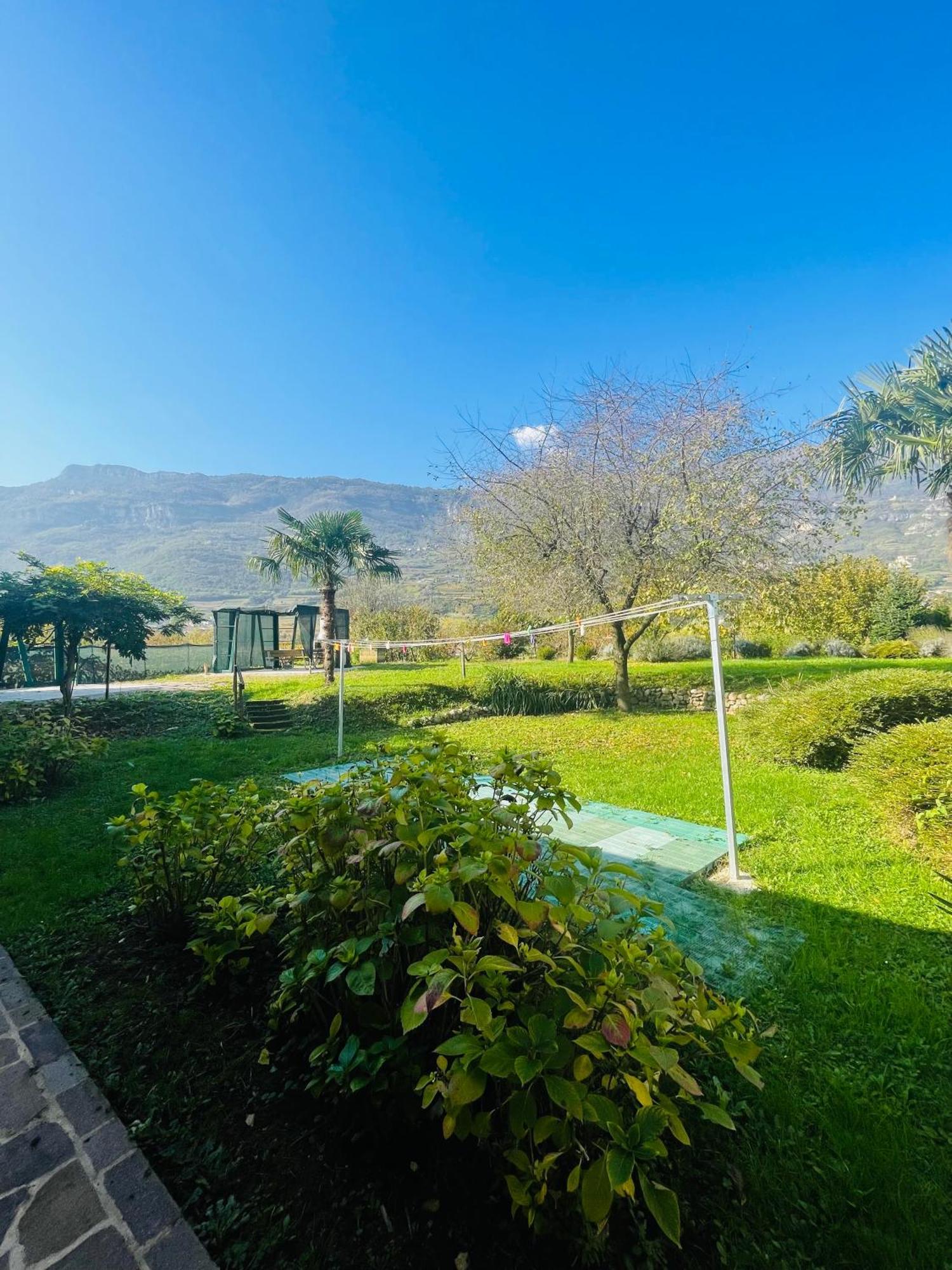 Countryhouse Verso Rovereto  Buitenkant foto